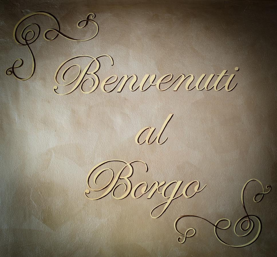 Al Borgo Alloggi Дезенцано-дель-Гарда Екстер'єр фото
